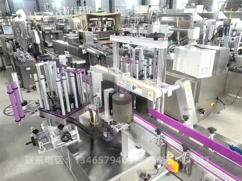 全自動高速雙面貼標機1.jpg